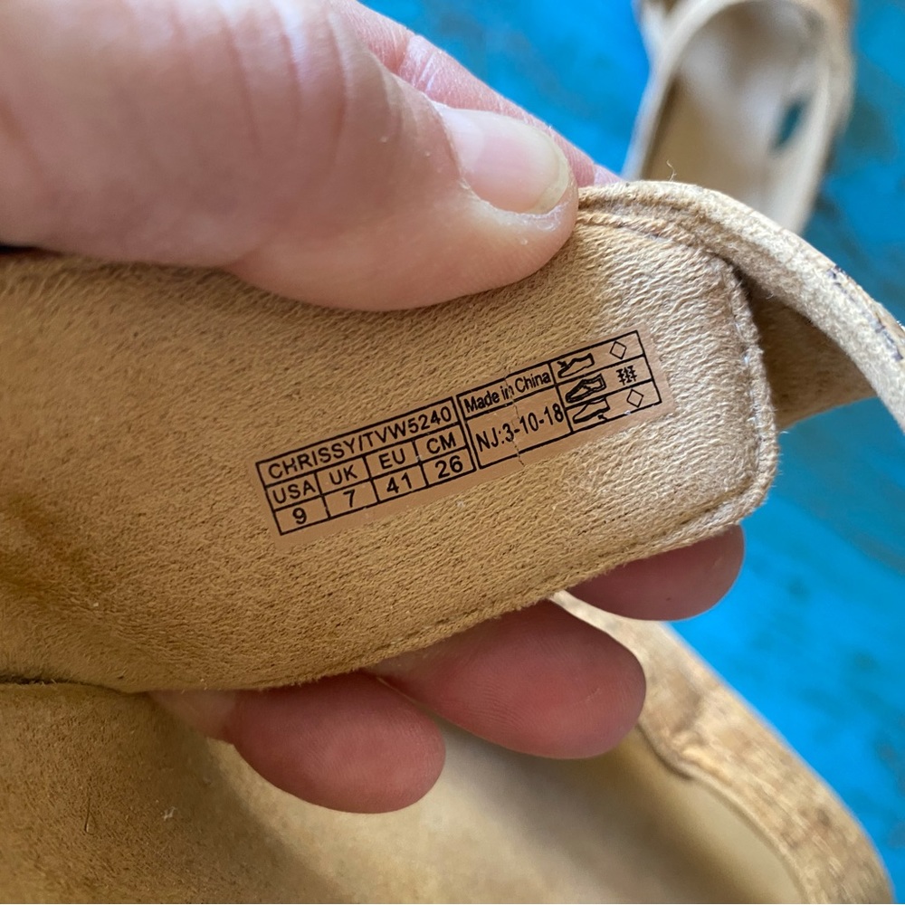 Vionic Wedge Sandal - Picture 5 of 5